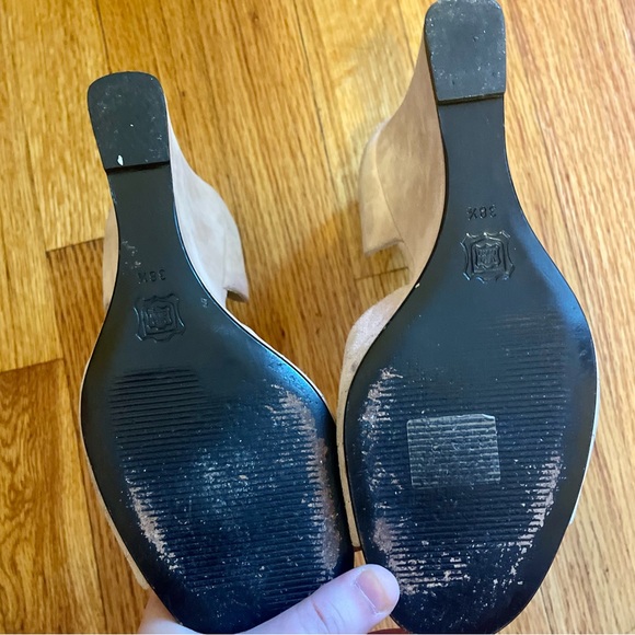 Blush Vintage Versace Heels - Picture 2 of 6